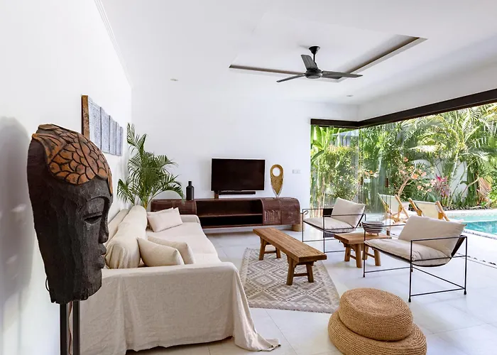 3 Bedroom - Walk To Bingin