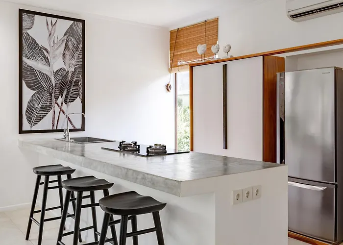 Villa 3 Bedroom - Walk To Bingin *